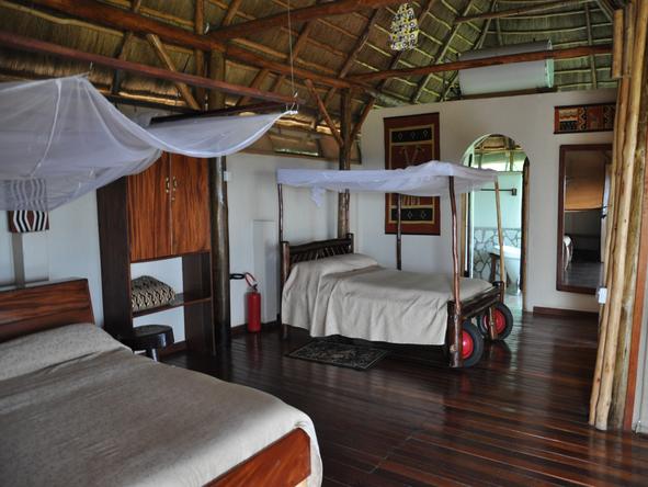 Katara Lodge - bedroom 2